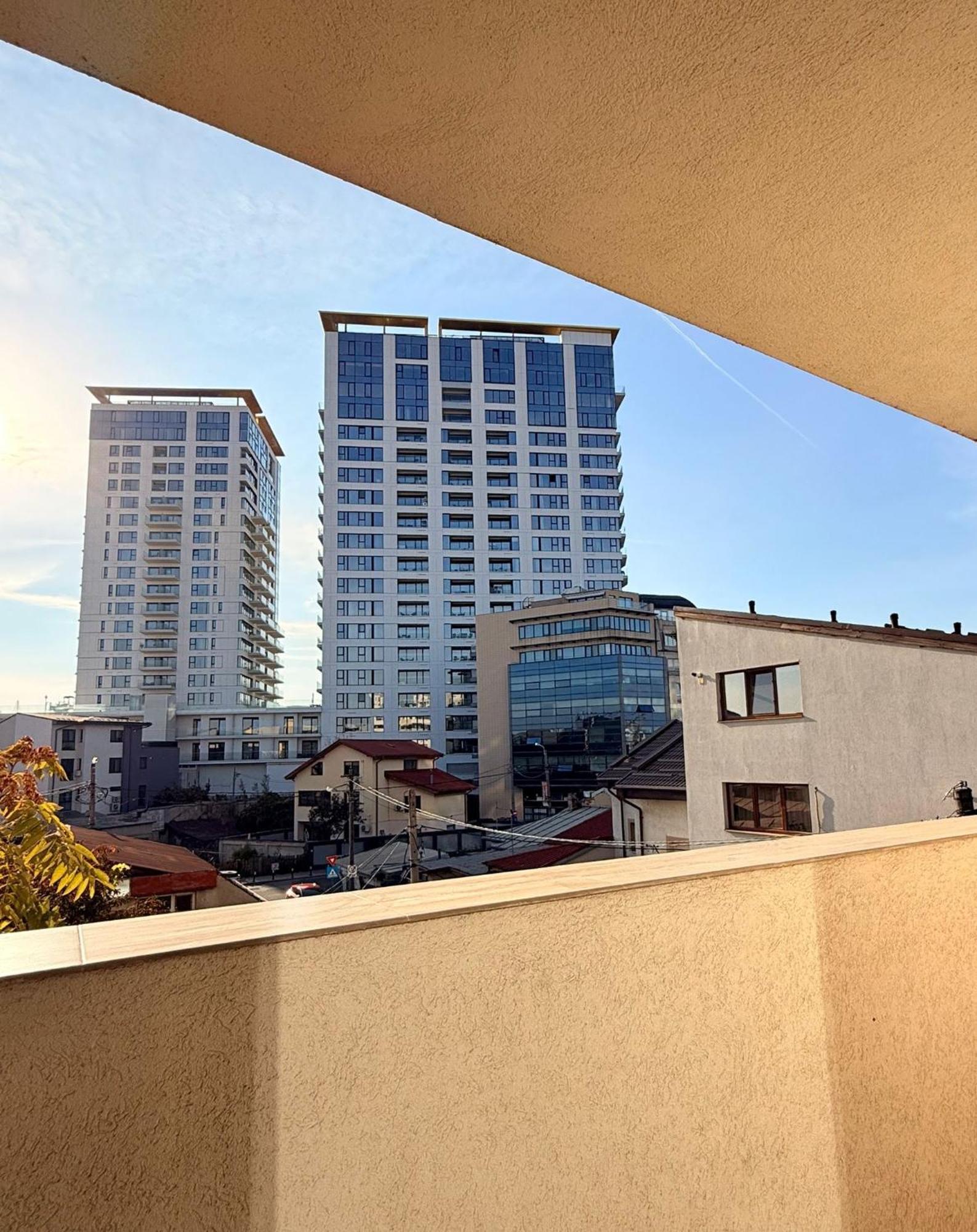 Cozy Apartment With Self Check-In Near Promenada Mall And Verdi Park 布加勒斯特 外观 照片